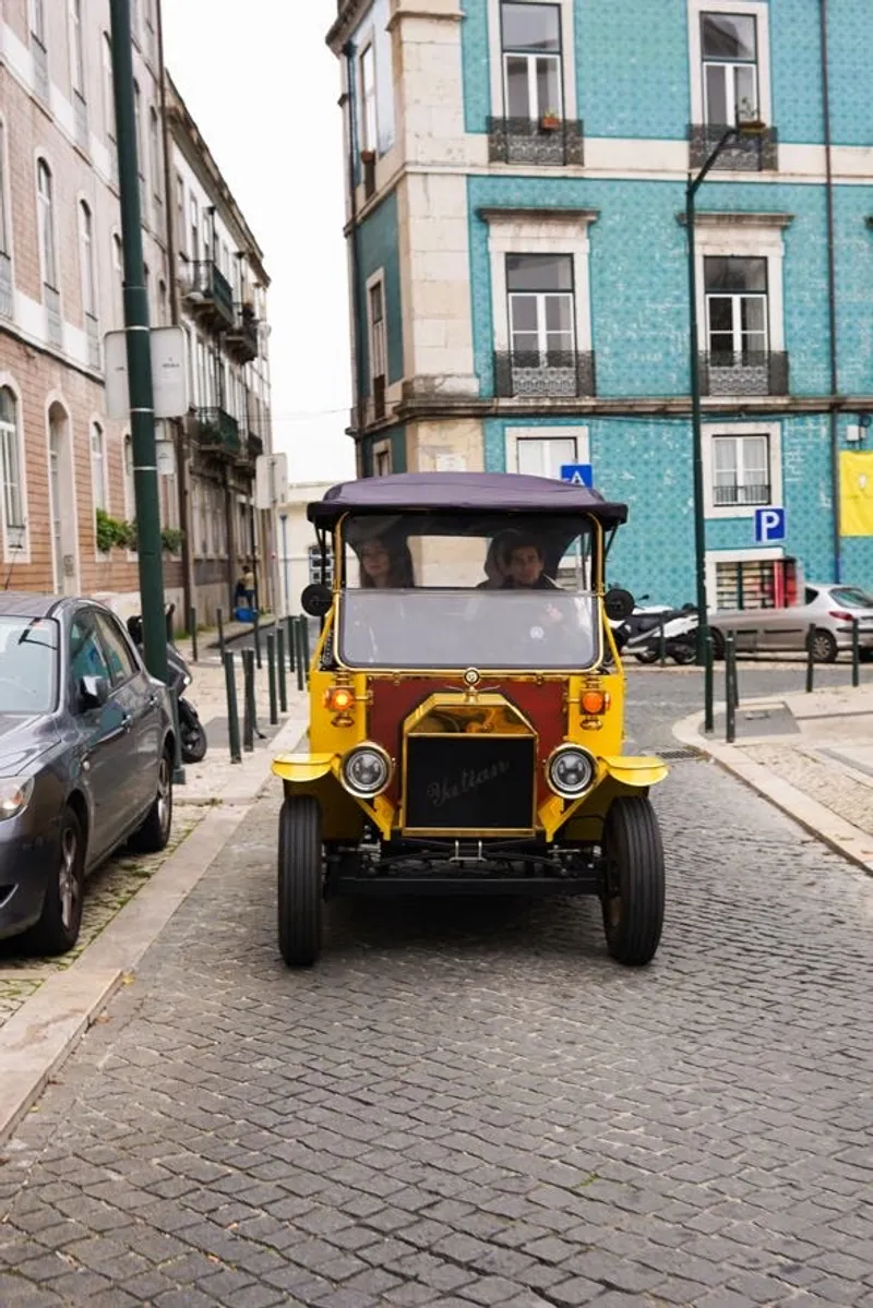 Alfama: History and Traditions